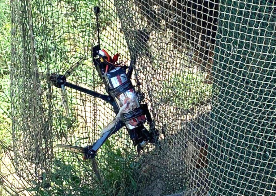 Complete range of anti-drone physical protection nets โ aramid fiber, stainless steel, galvanized steel, and HDPE mesh barriers for military, government, and critical infrastructure security.